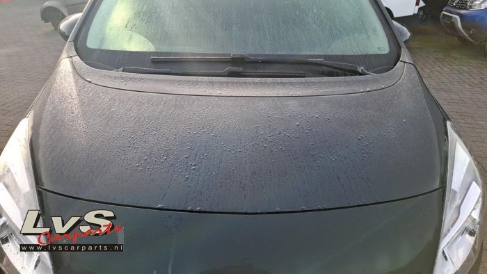 Opel Meriva Bonnet