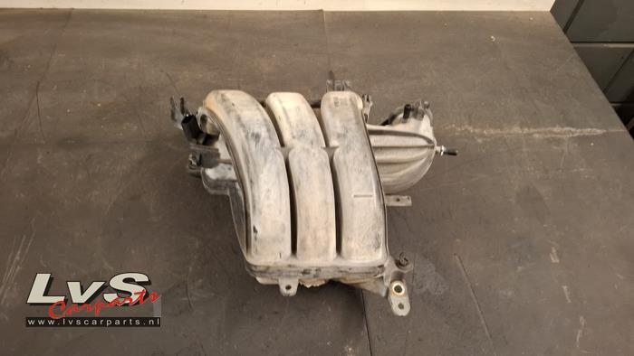 Volkswagen UP Inlaatspruitstuk