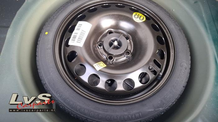 Opel Meriva Jackkit + spare wheel