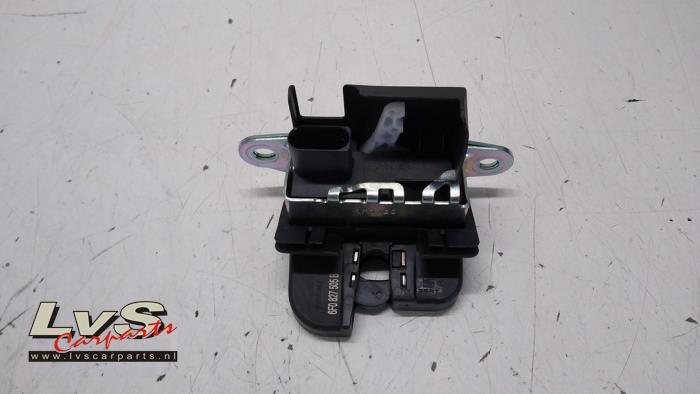 Seat Ibiza Tailgate lock mechanism