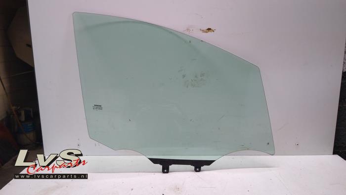 Nissan Micra Door window 4-door, front right