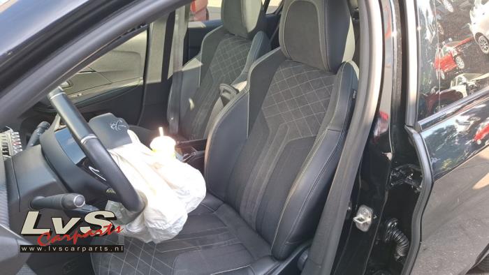Peugeot 208 Bekleding Set (compleet)