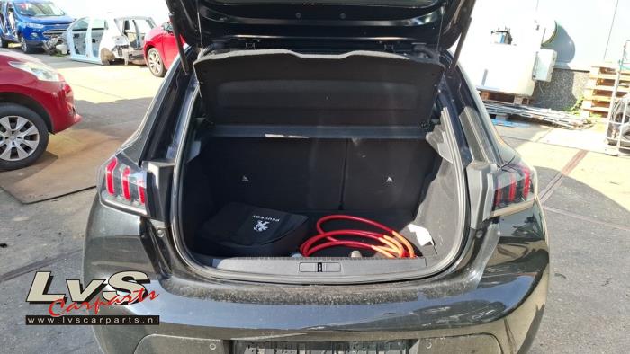 Peugeot 208 Parcel shelf