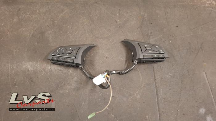 Nissan Micra Radiobediening Stuur