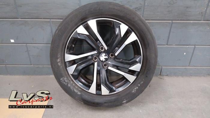 Peugeot 2008 Jante + pneumatique