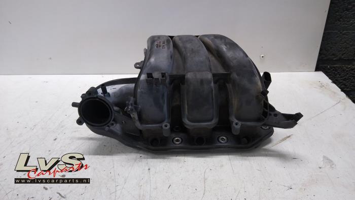 Volkswagen UP Intake manifold
