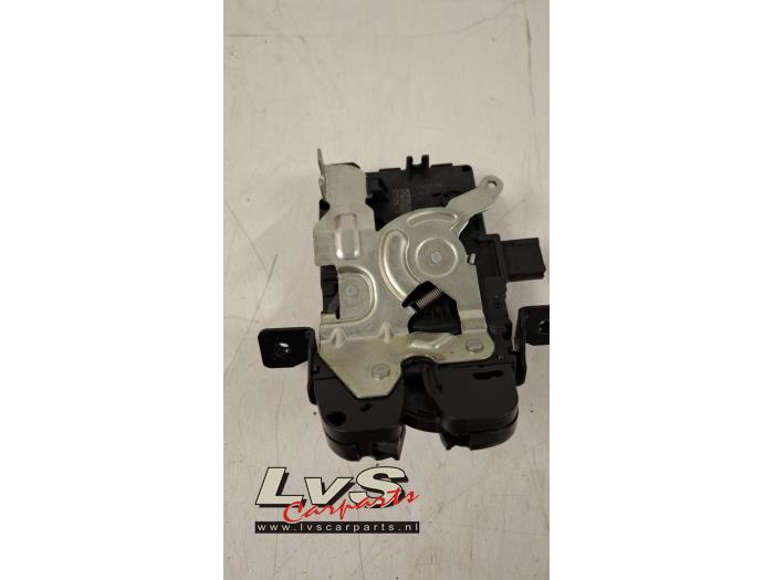 Landrover Range Rover Tailgate lock mechanism