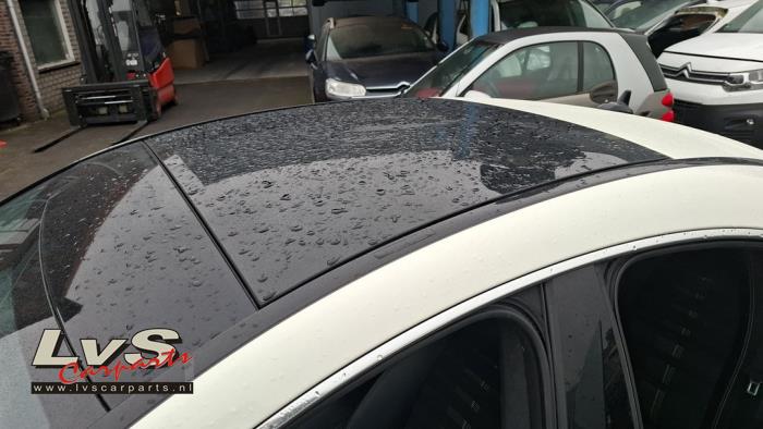 Mercedes CLA Panoramic roof