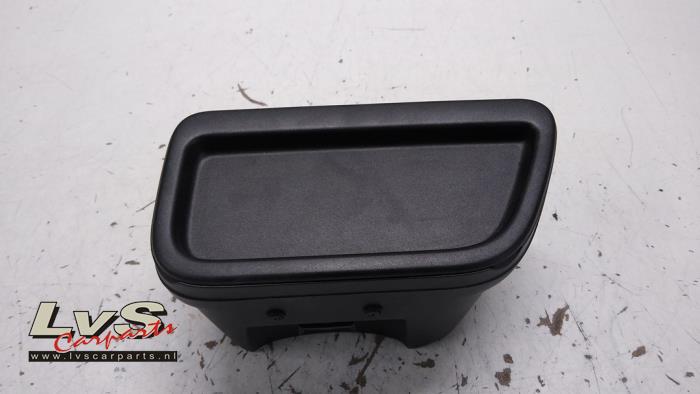 Renault Twingo Storage compartment