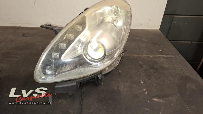 Alfa Romeo Giulietta Phare gauche