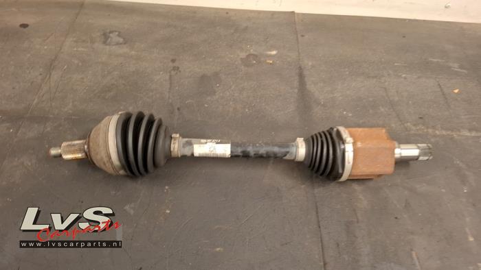 Skoda Fabia Arbre de transmission avant gauche