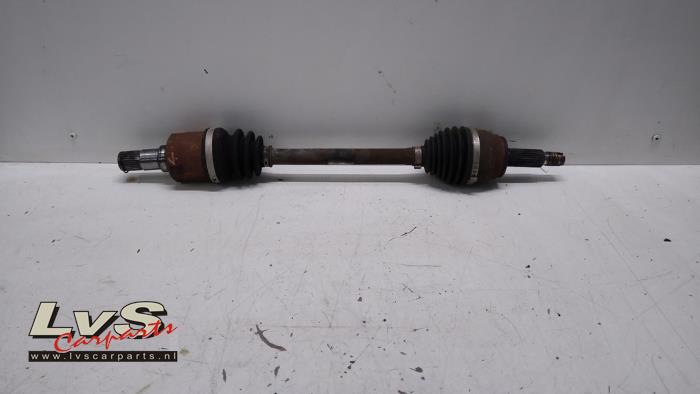 Hyundai I30 Fastback Front drive shaft, left