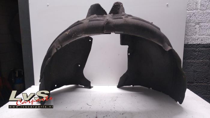 Opel Astra Wheel arch liner