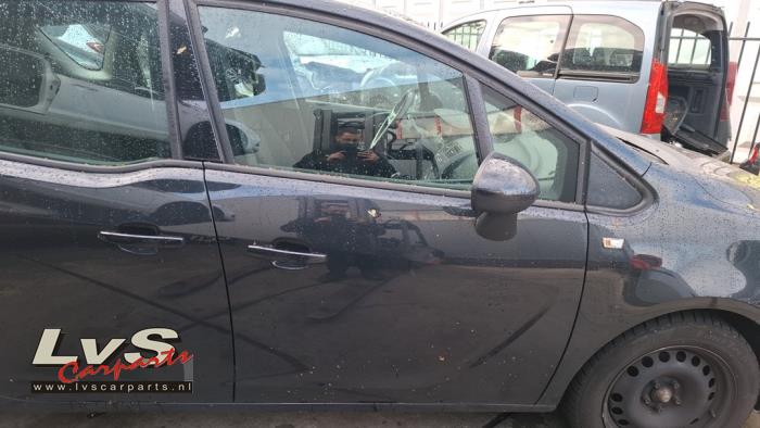 Opel Meriva Portier 4Deurs rechts-voor