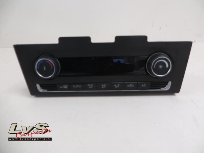 Volkswagen Polo Air conditioning control panel