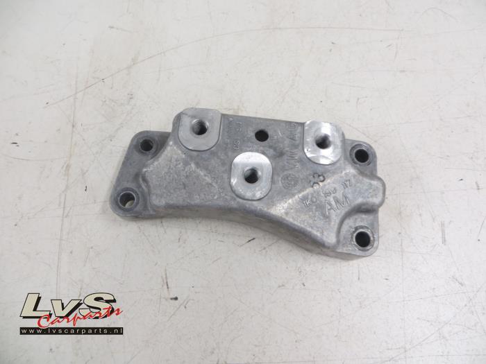 Audi A3 Gearbox mount