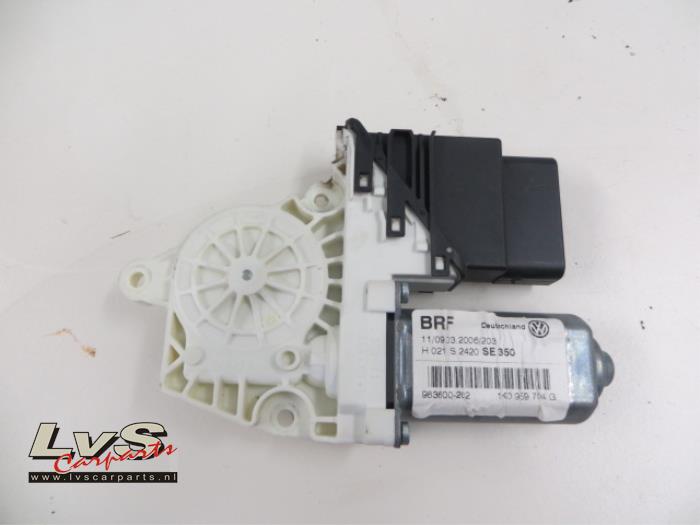 Seat Leon Door window motor