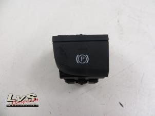 Gebruikte Schakelaar handrem Audi A3 Prijs € 16,00 Margeregeling aangeboden door LvS Carparts