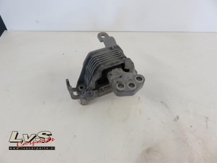 Opel Astra Support moteur