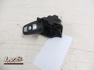 Gebruikte Kontaktslot + Sleutel BMW 3 serie (E90) 320d 16V Prijs € 68,00 Margeregeling aangeboden door LvS Carparts