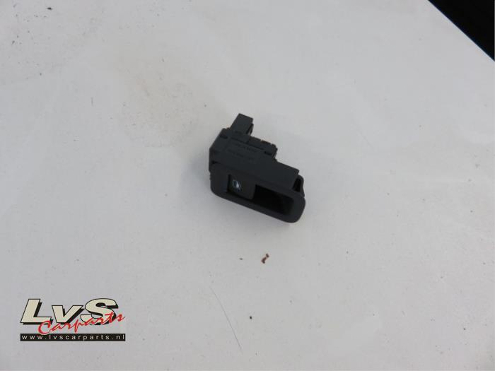 Volkswagen Golf Electric window switch