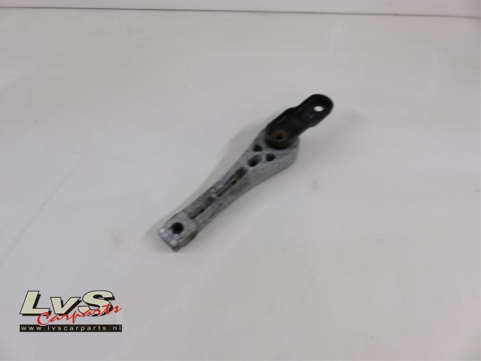 Volkswagen Scirocco Engine mount