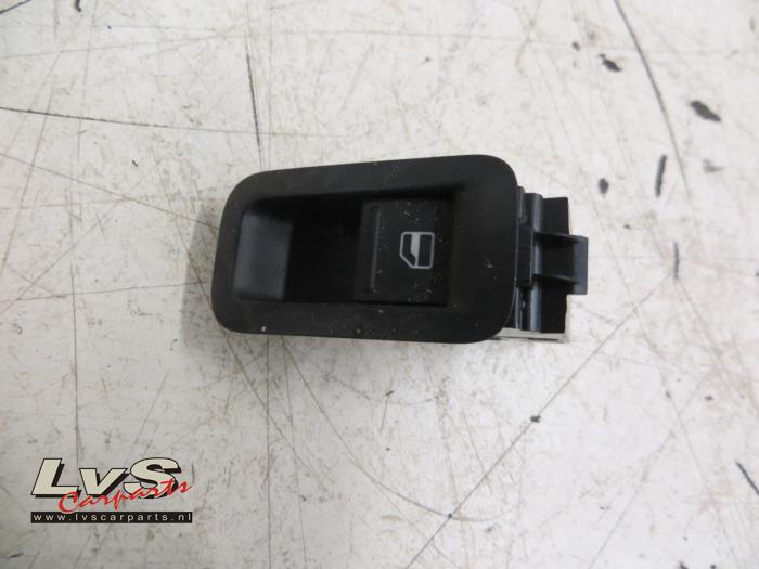 Volkswagen Polo Electric window switch