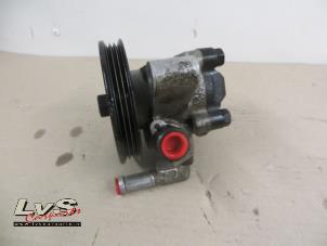 Gebruikte Pomp Servo Hyundai Coupe Prijs € 36,00 Margeregeling aangeboden door LvS Carparts