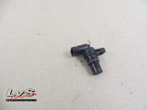 Gebruikte Nokkenas Sensor Volkswagen Golf VII (AUA) 1.0 TSI 12V BlueMotion Prijs € 20,00 Margeregeling aangeboden door LvS Carparts