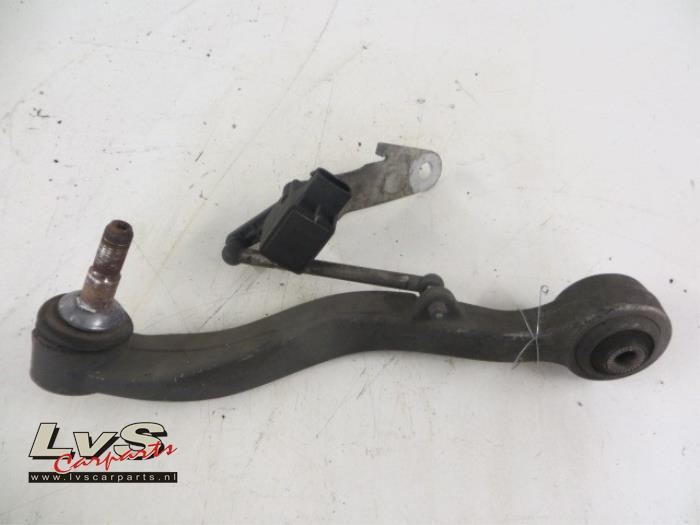 BMW 5-Serie Front wishbone, right