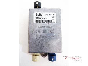 Gebruikte Antenne Versterker BMW 1 serie (E81) 118d 16V Prijs € 14,95 Margeregeling aangeboden door Focus Automotive