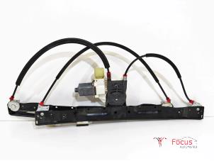 Gebruikte Ruitmechaniek 4Deurs links-voor Ford S-Max (GBW) 1.8 TDCi 16V Prijs € 35,00 Margeregeling aangeboden door Focus Automotive
