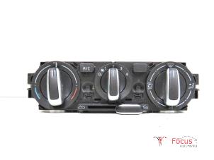 Gebruikte Kachel Bedieningspaneel Skoda Citigo 1.0 12V Prijs € 40,00 Margeregeling aangeboden door Focus Automotive