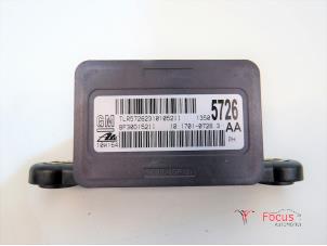 Gebruikte Esp Duo Sensor Opel Astra J (PC6/PD6/PE6/PF6) 1.7 CDTi 16V 110 Prijs € 15,00 Margeregeling aangeboden door Focus Automotive