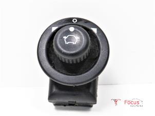 Gebruikte Spiegel Schakelaar Ford Transit Connect 1.8 TDCi 110 Prijs € 7,95 Margeregeling aangeboden door Focus Automotive