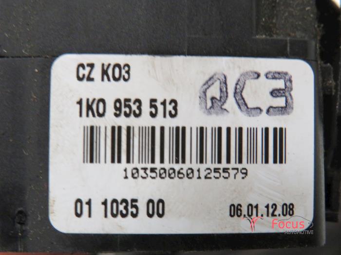 Knipperlicht Schakelaar van een Volkswagen Caddy III (2KA,2KH,2CA,2CH) 1.9 TDI 2006
