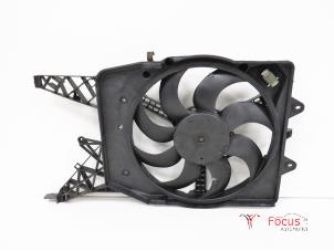 Gebruikte Koelvin Opel Corsa D 1.3 CDTi 16V ecoFLEX Prijs € 25,00 Margeregeling aangeboden door Focus Automotive