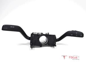 Gebruikte Licht + Raw Schakelaar Seat Ibiza IV (6J5) 1.4 TDI Prijs € 19,95 Margeregeling aangeboden door Focus Automotive