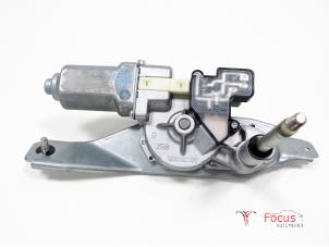 Gebruikte Motor Ruitenwisser achter Mazda 2 (DE) 1.5 16V S-VT Prijs € 20,00 Margeregeling aangeboden door Focus Automotive