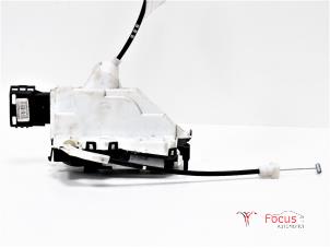 Gebruikte Deurslot Mechaniek 4Deurs links-achter Citroen C3 (SC) 1.1 Prijs € 35,00 Margeregeling aangeboden door Focus Automotive