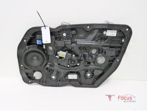 Gebruikte Raammechaniek 4Deurs rechts-voor Kia Cee'd (JDB5) 1.4i 16V Prijs € 85,00 Margeregeling aangeboden door Focus Automotive