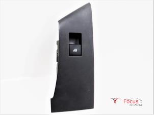 Gebruikte Ruit schakelaar elektrisch Opel Astra J Sports Tourer (PD8/PE8/PF8) 1.3 CDTI 16V ecoFlex Prijs € 5,00 Margeregeling aangeboden door Focus Automotive