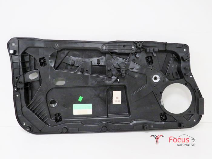 Ruitmechaniek 2Deurs links-voor van een Ford Fiesta 6 (JA8) 1.0 EcoBoost 12V 100 2014