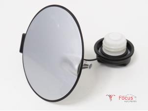 Gebruikte Tank Klep Opel Corsa E 1.2 16V Prijs € 9,95 Margeregeling aangeboden door Focus Automotive