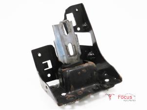 Gebruikte Versnellingsbak Steun Citroen C3 (SC) 1.1 Prijs € 25,00 Margeregeling aangeboden door Focus Automotive