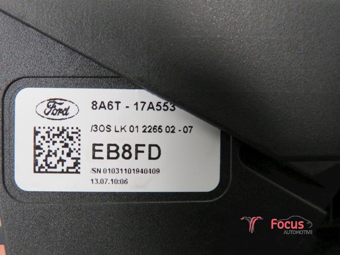 Combischakelaar Stuurkolom van een Ford Fiesta 6 (JA8) 1.6 TDCi 16V 95 2010