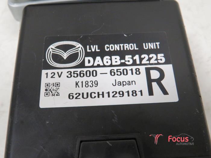 Verlichtings Module van een Mazda 2 (DJ/DL) 1.5 SkyActiv-G 115 2016