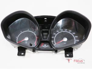Gebruikte Instrumentenpaneel Ford Fiesta 6 (JA8) 1.6 TDCi 16V 95 Prijs € 29,95 Margeregeling aangeboden door Focus Automotive