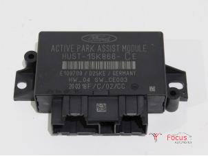 Gebruikte Module PDC Ford Fiesta 7 1.0 EcoBoost 12V 100 Prijs € 50,00 Margeregeling aangeboden door Focus Automotive