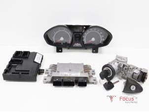 Gebruikte Kontaktslot + computer Ford Fiesta 6 (JA8) 1.25 16V Prijs € 100,00 Margeregeling aangeboden door Focus Automotive